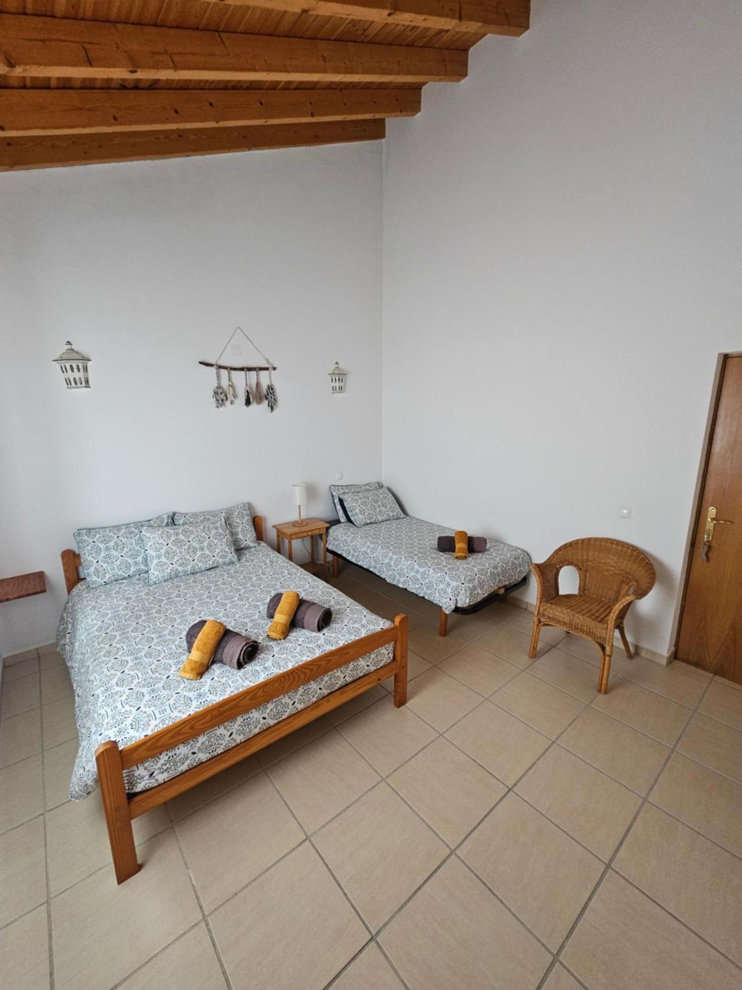 Casa Delbon Guest House Aljezur Esterno foto